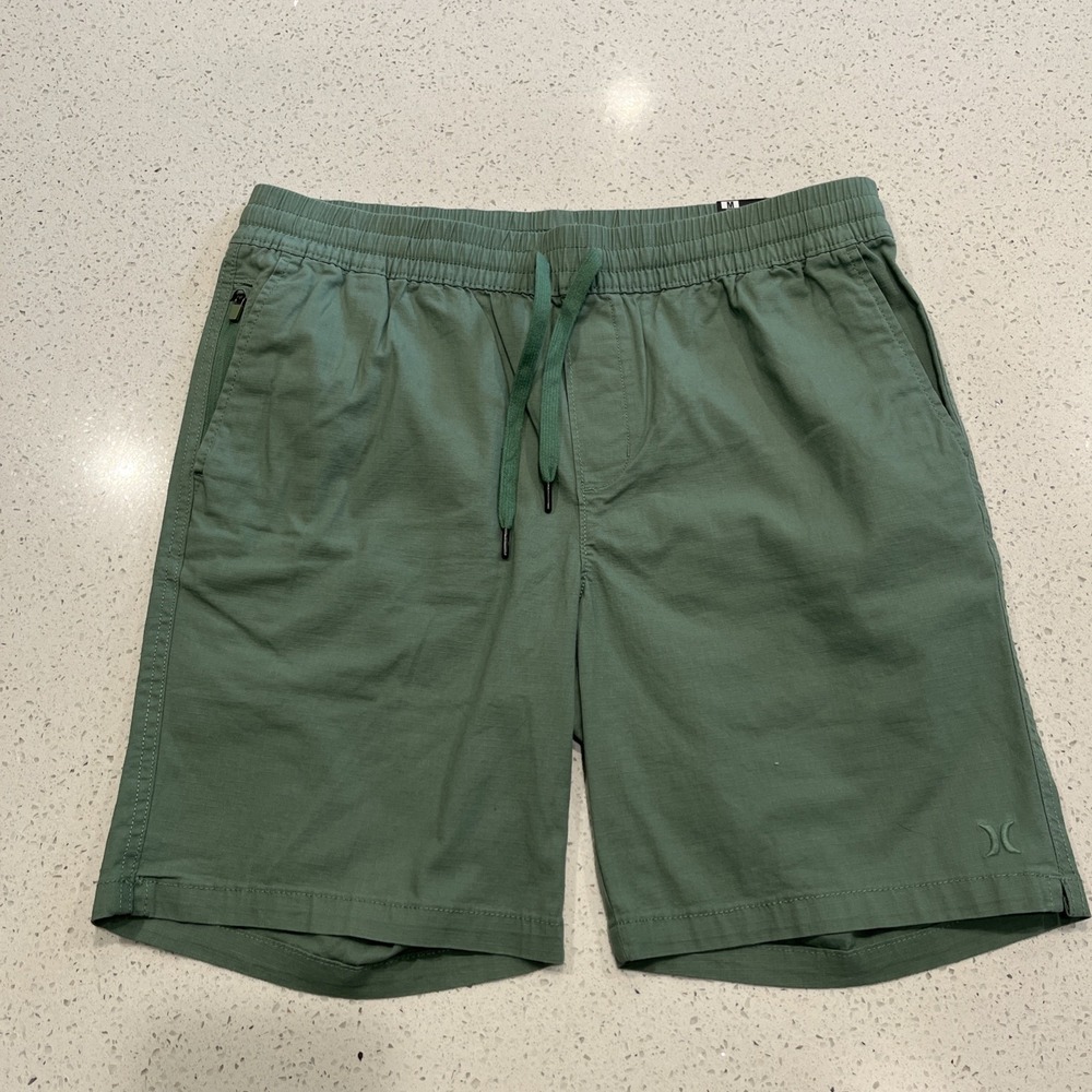 Hurley Men's SZ‎ Medium Chino Shorts Green Cotton ripstop Shorts NWT